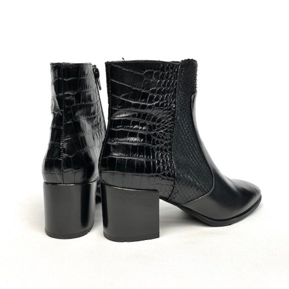 Andre Assous Miranda Black Snake Leather Almond Toe Block Heel Bootie 8 - Picture 6 of 11